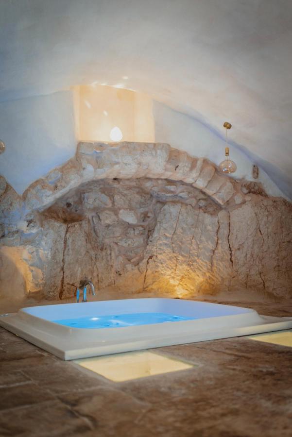 Arquati Suite Luxury Apartment Ostuni Esterno foto