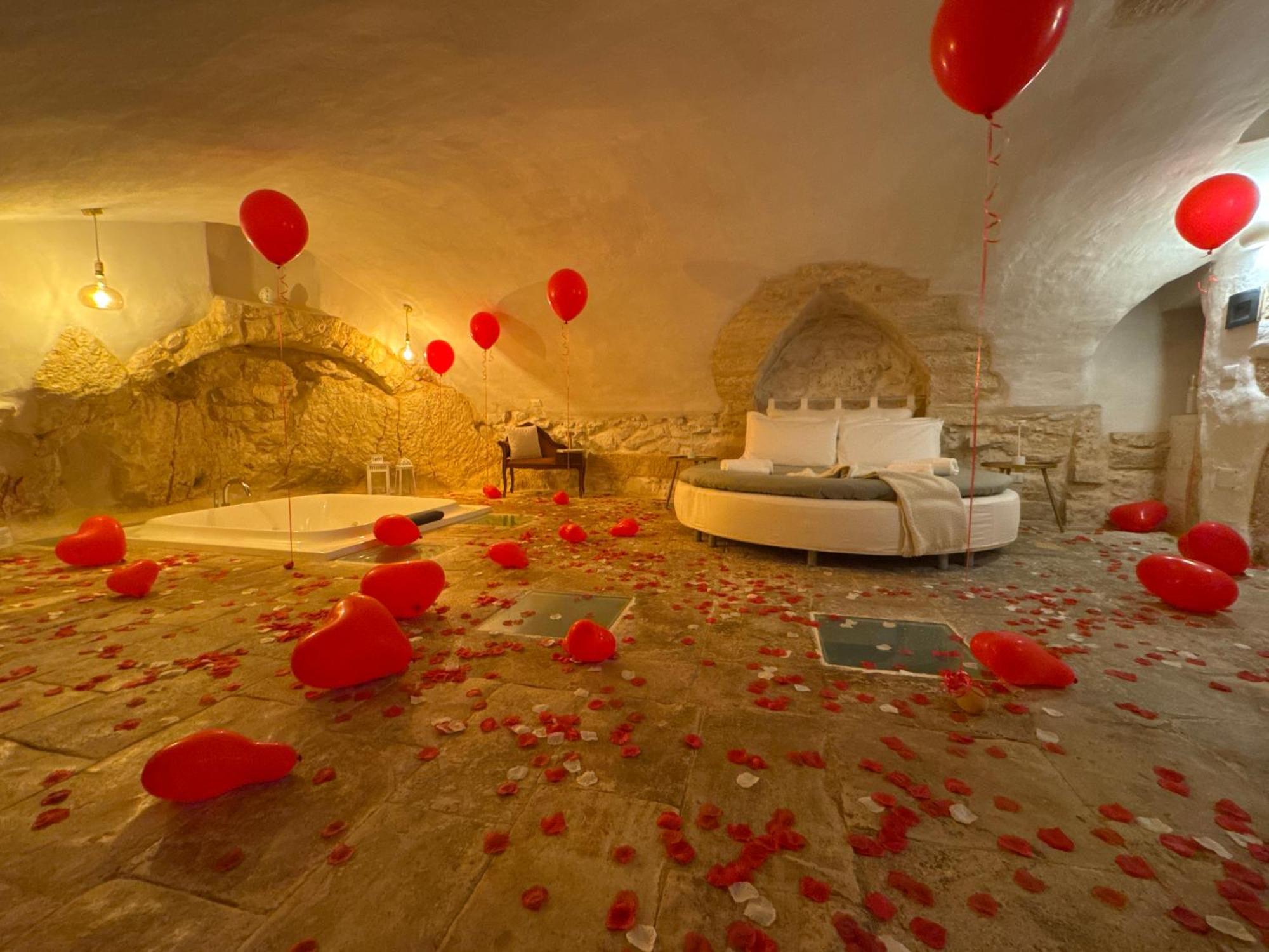 Arquati Suite Luxury Apartment Ostuni Esterno foto